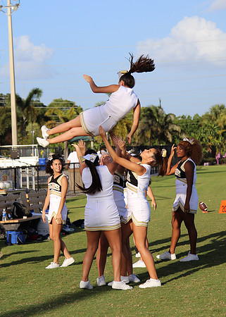GGHS cheerleaders